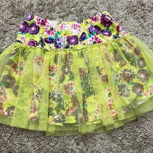 Children’s place 4t neon green girls skirt